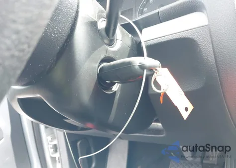 2008 Volkswagen Jetta S z USA, uszkodzony, nr VIN 3VWJZ71K38M088759